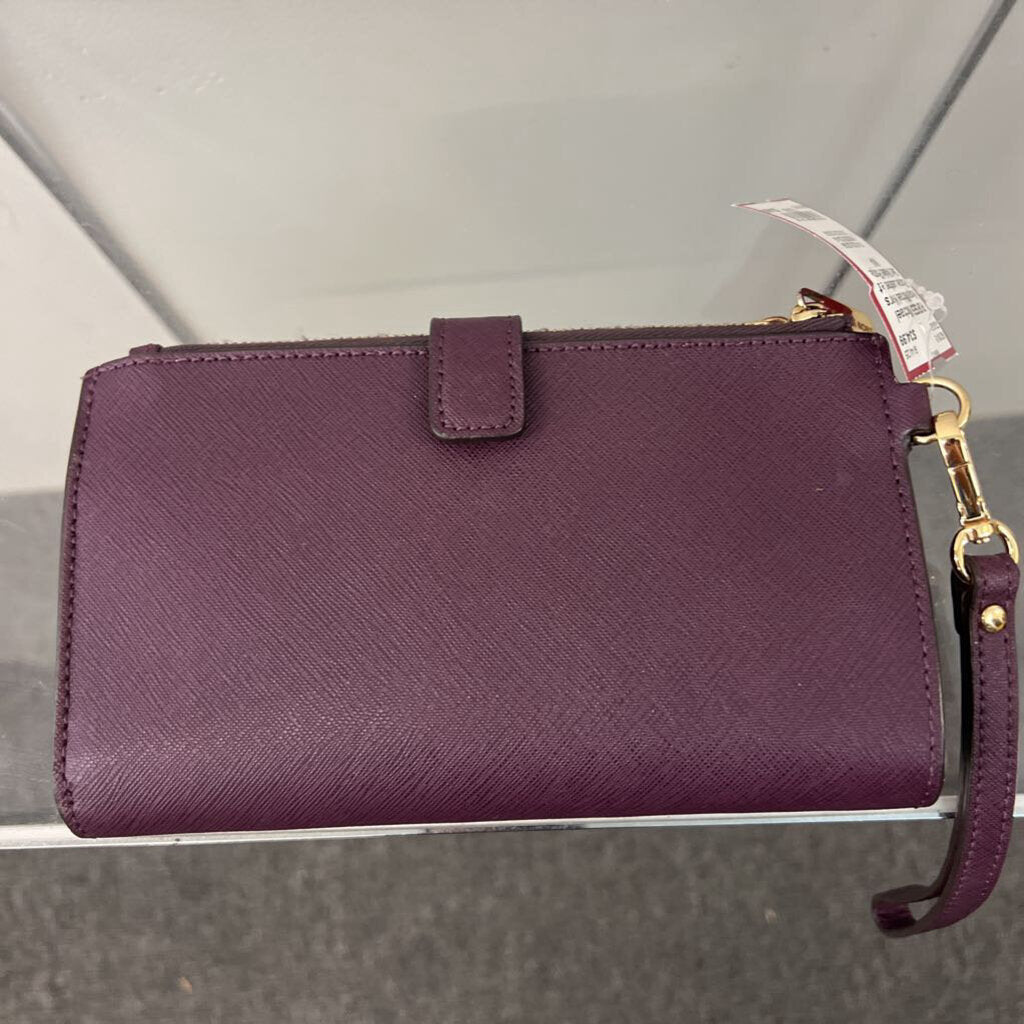 Michael Kors Purple Leather Jet Set Wallet