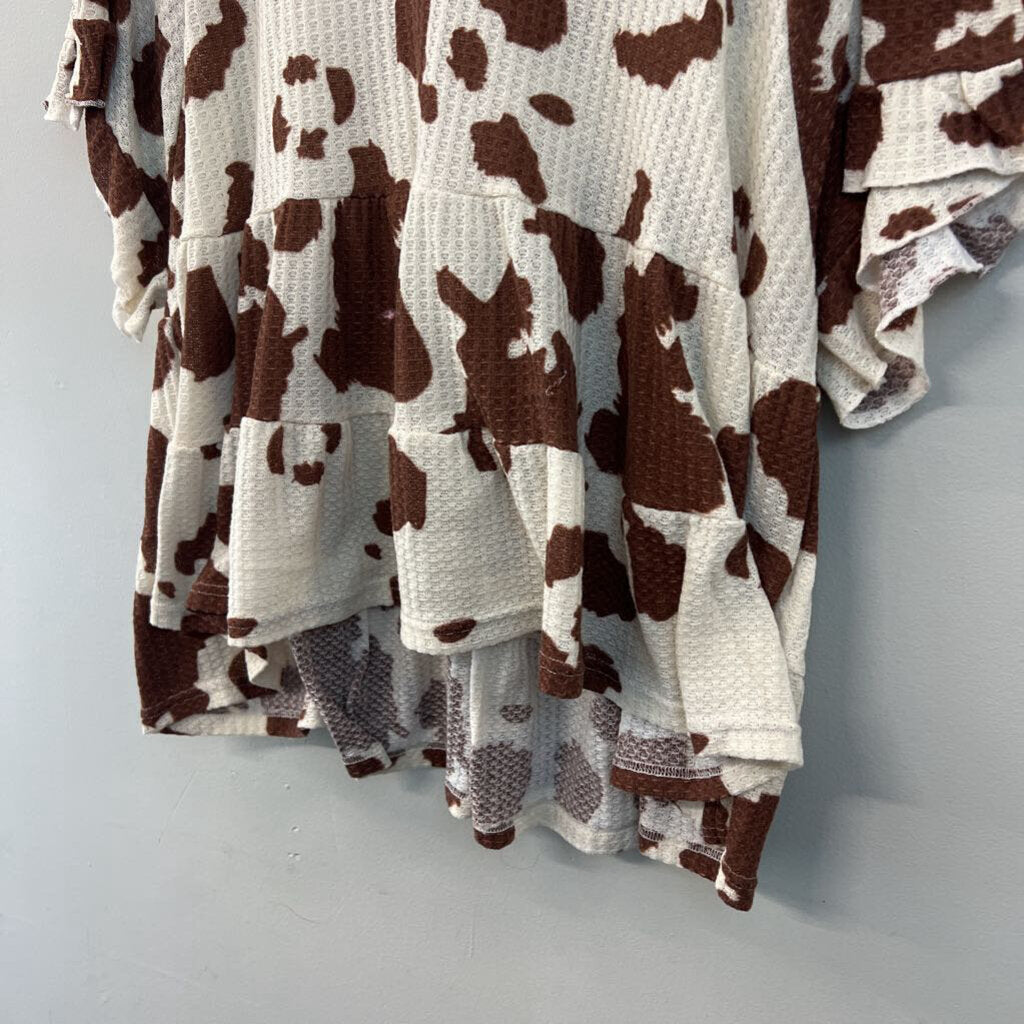 Simply Southern Cream/ Brown Cow Print Short Sleeve Top Extra Large