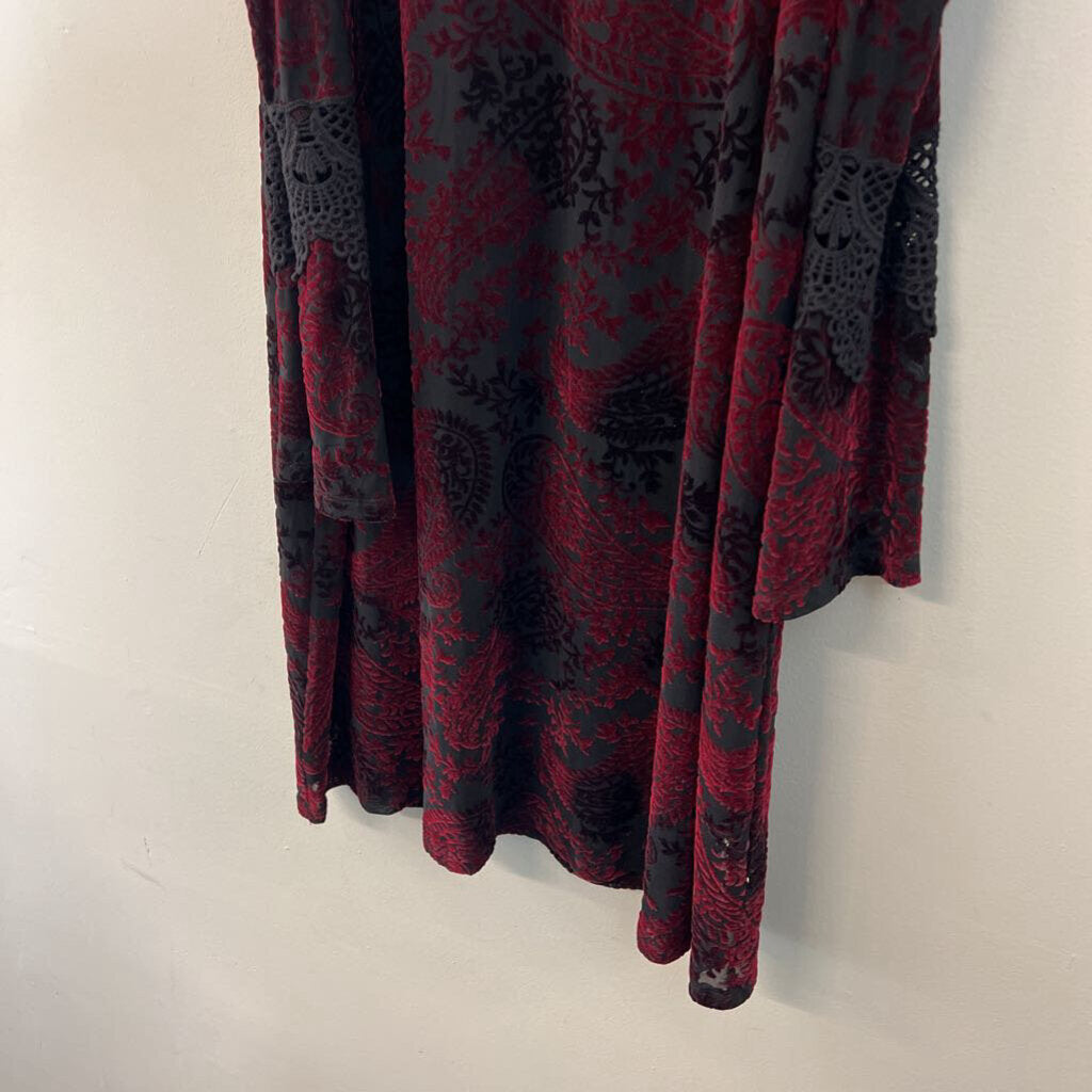 Mystree Black/ Burgundy Velvet Print Long Sleeve Dress Small