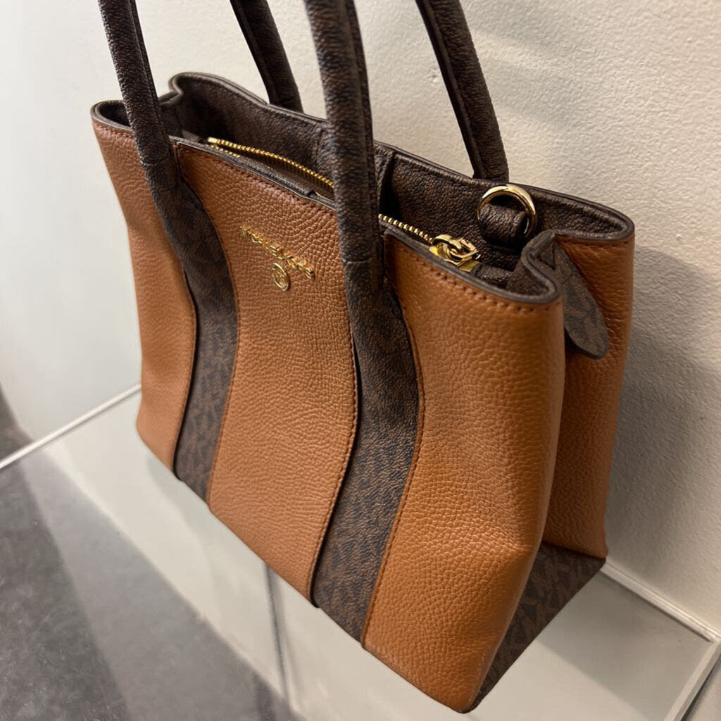 Michael Kors Brown Leather Austin Purse