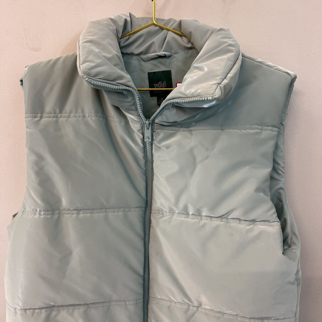 Wild Fable Light Blue Cropped Zip Up Puffer Vest Medium