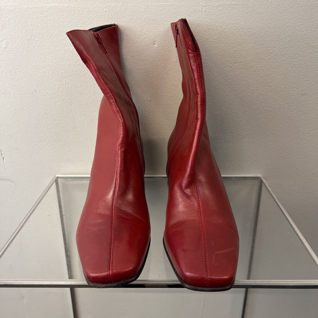 Etienne Aigner Red Leather Ankle Boots 9.5