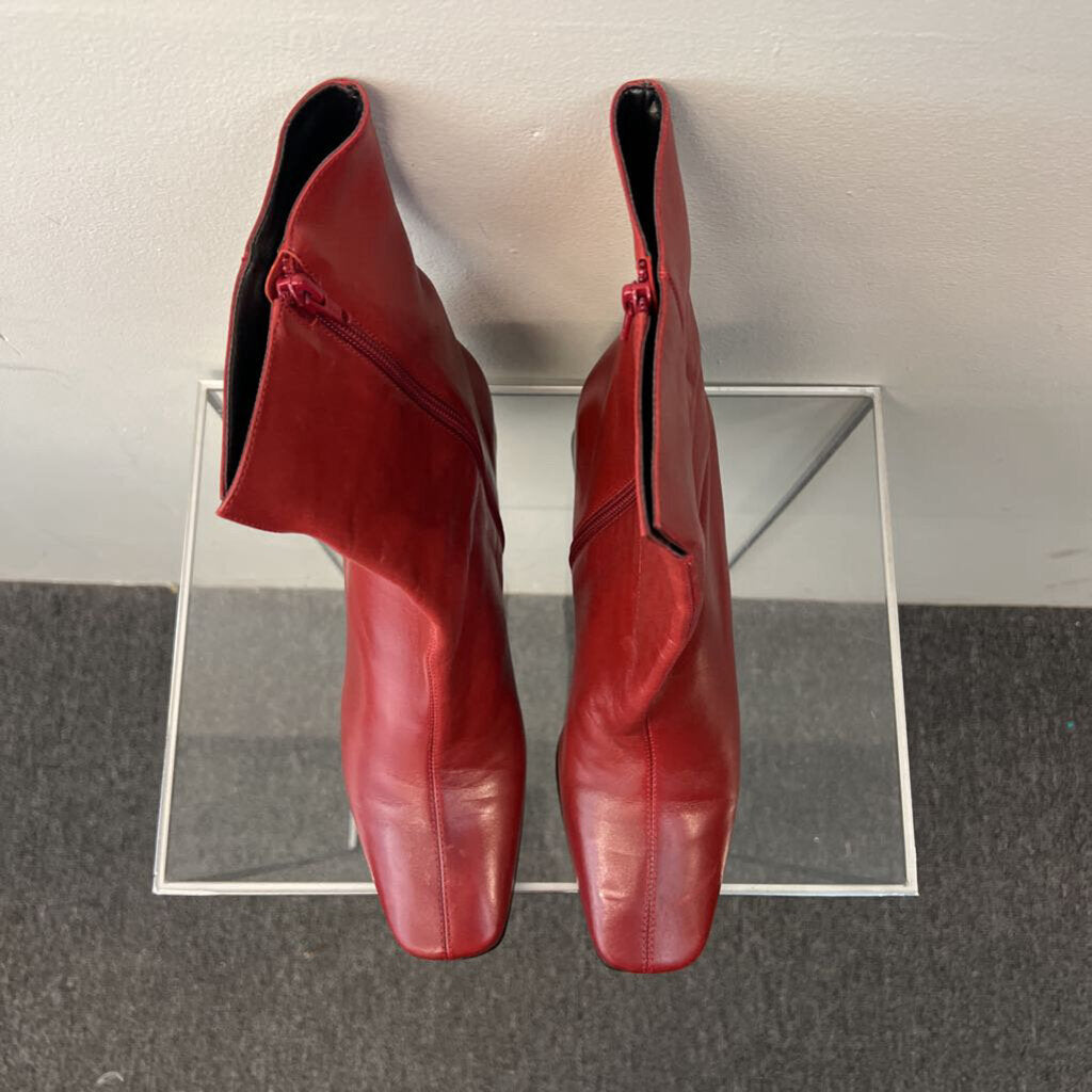 Etienne Aigner Red Leather Ankle Boots 9.5