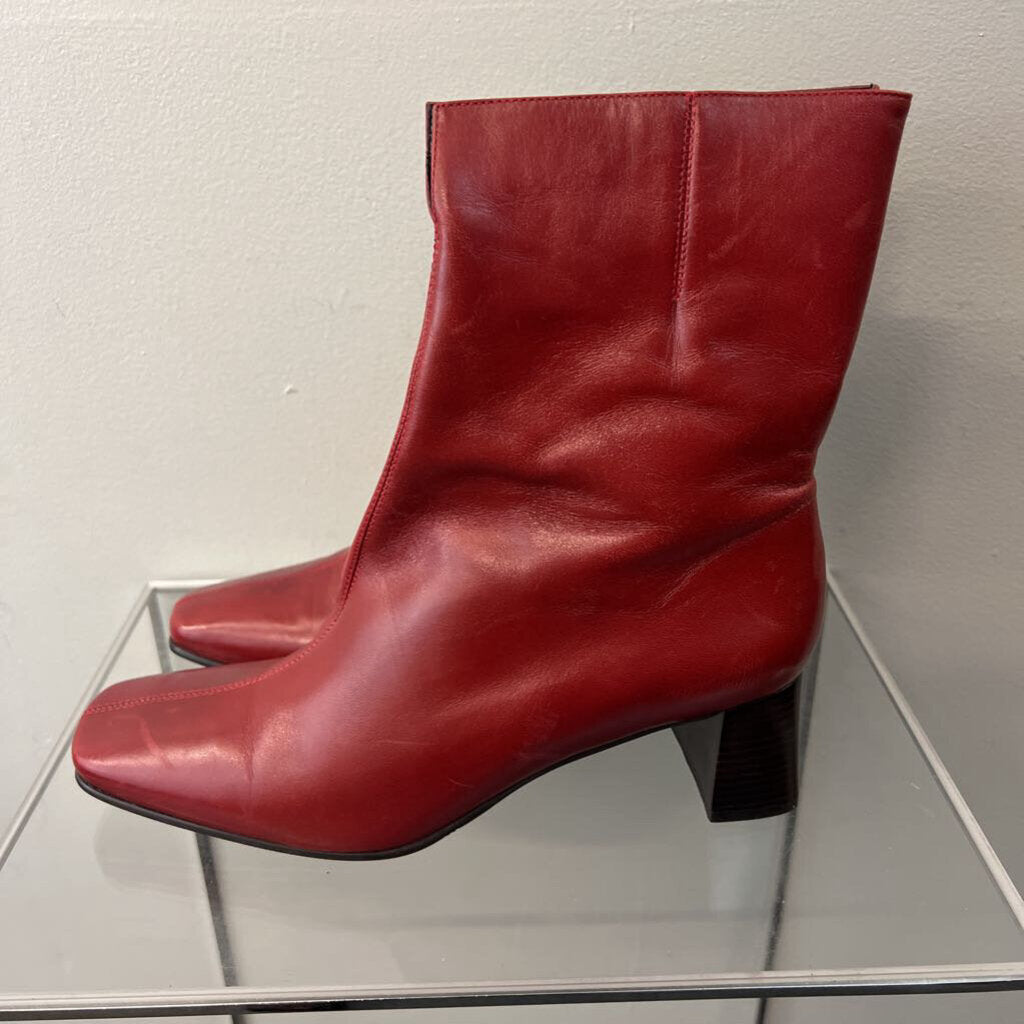 Etienne Aigner Red Leather Ankle Boots 9.5