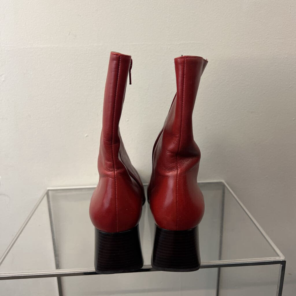 Etienne Aigner Red Leather Ankle Boots 9.5