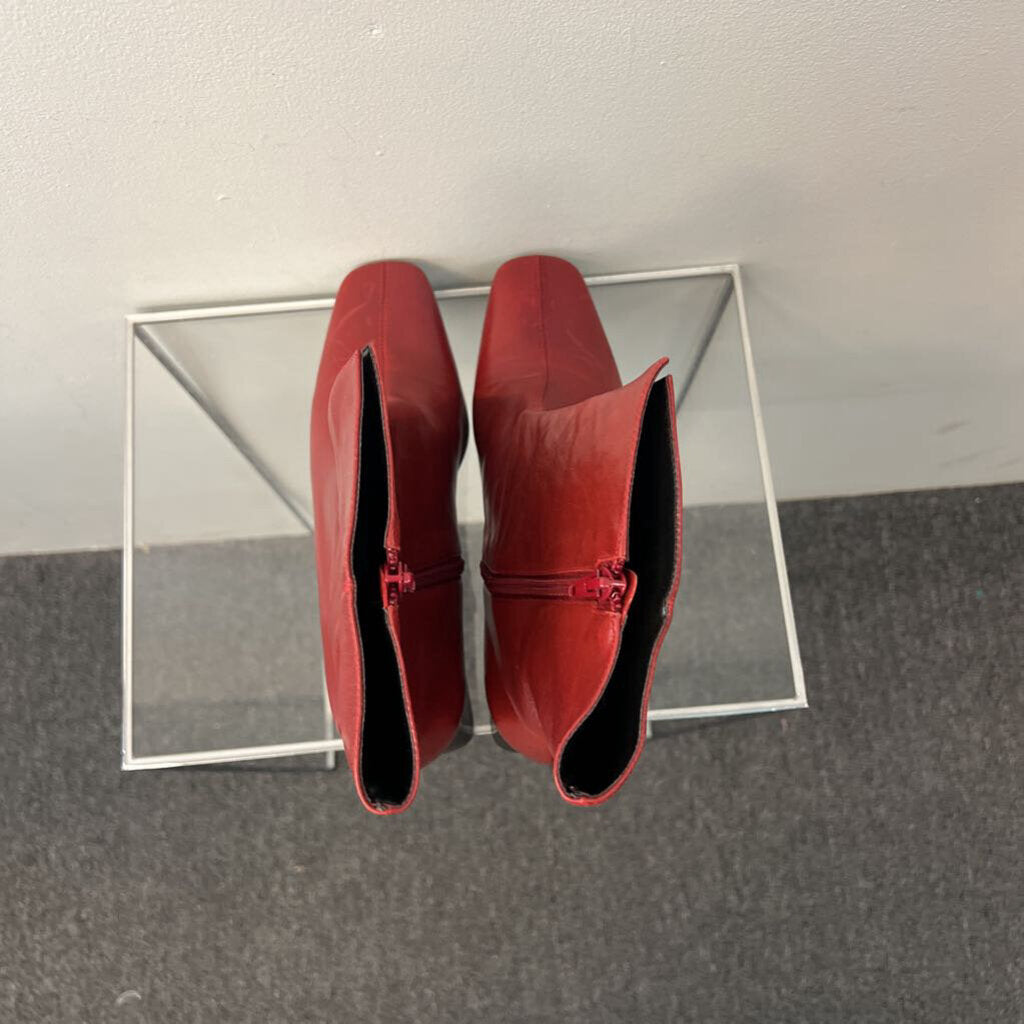 Etienne Aigner Red Leather Ankle Boots 9.5