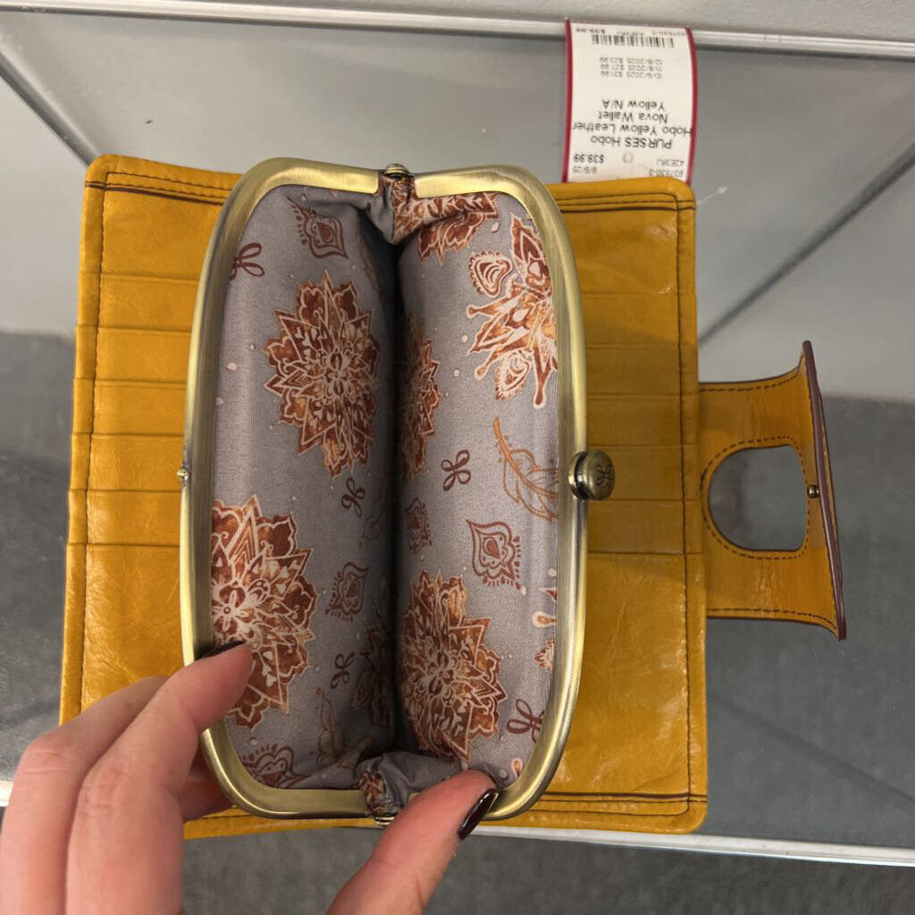 Hobo Yellow Leather Nova Wallet