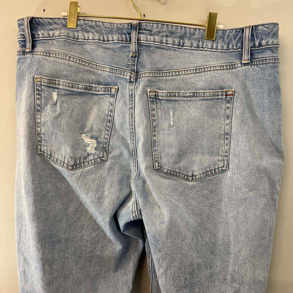 Edgely Light Wash Distressed Straight Leg Jeans 18W Short