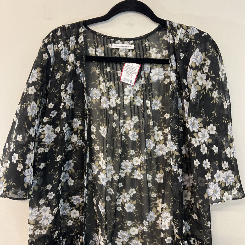 American Eagle Black/ Blue Flower Print Kimono Top One Size