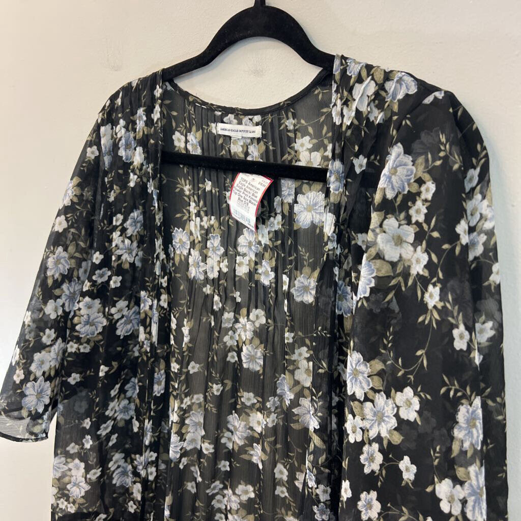 American Eagle Black/ Blue Flower Print Kimono Top One Size
