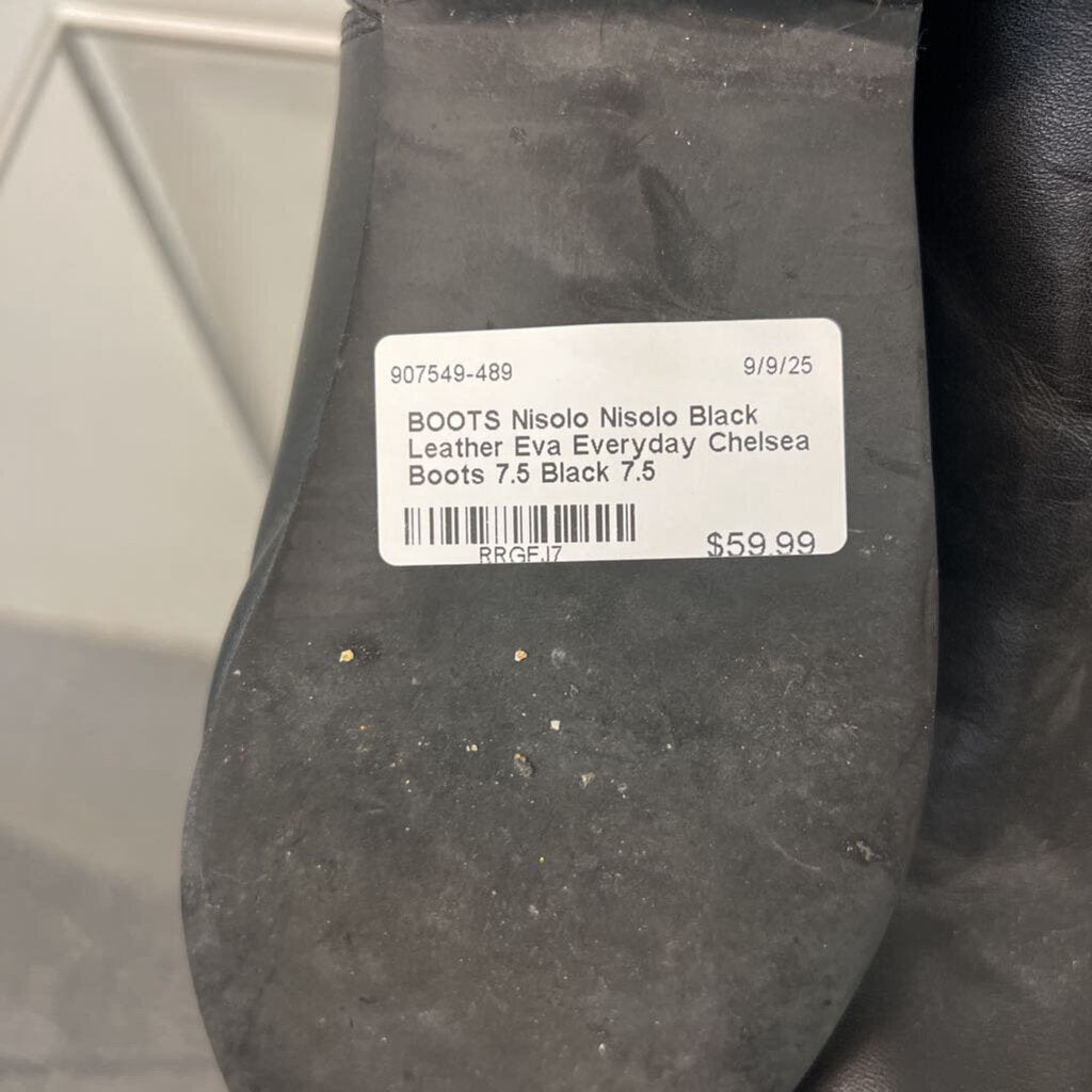 Nisolo Black Leather Eva Everyday Chelsea Boots 7.5