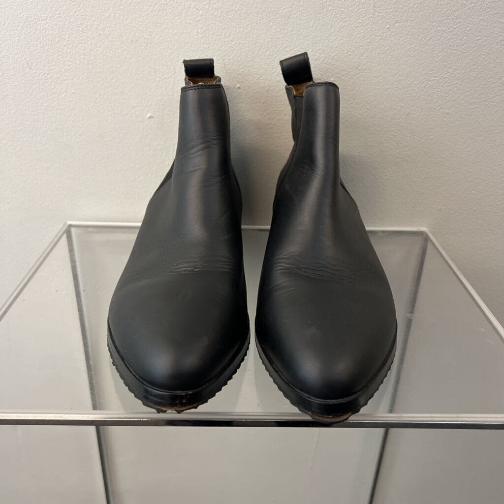 Nisolo Black Leather Eva Everyday Chelsea Boots 7.5