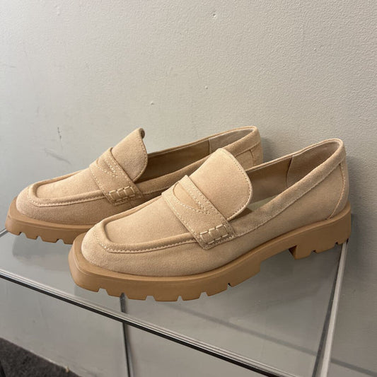 Dolce Vita Elias Lug Sole Shoes 10