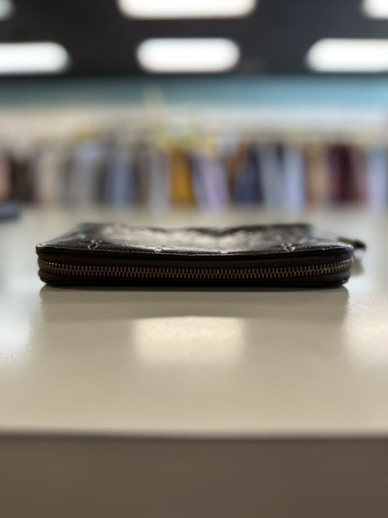Louis Vuitton Brown Monogram Zippy Wallet