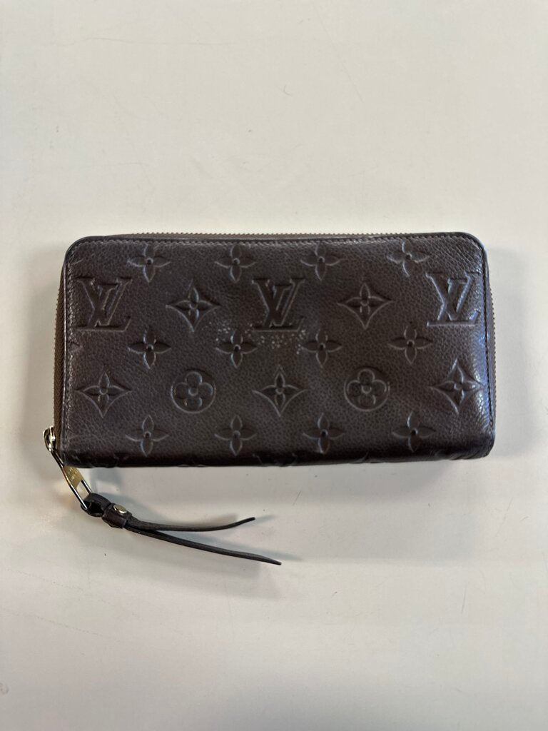 Louis Vuitton Brown Monogram Zippy Wallet