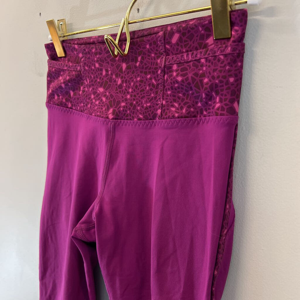 Lululemon Magenta Cropped Leggings 2