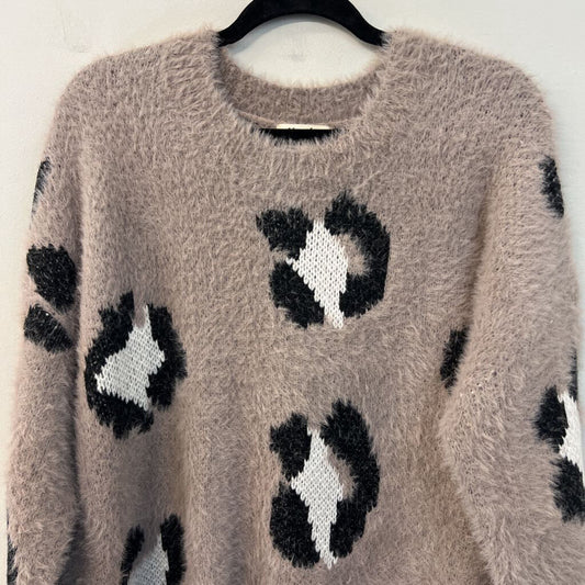 Haptics Grey/ Black Print Fuzzy Knit Sweater Small