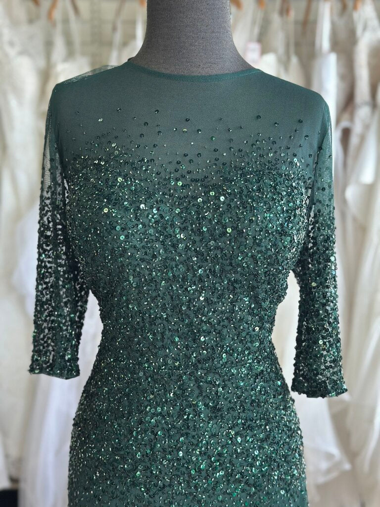Adrianna Papell Green Sequin Long Sleeve Long Formal Dress 16