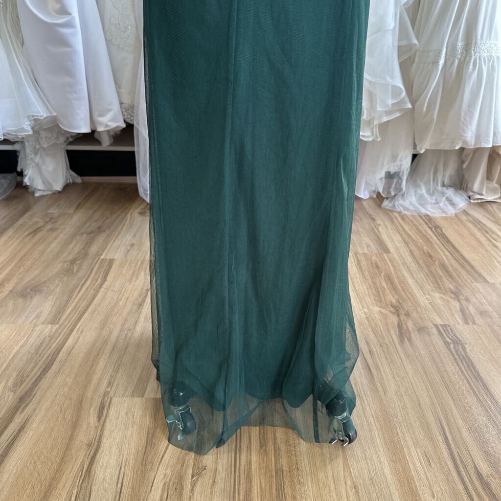 Adrianna Papell Green Sequin Long Sleeve Long Formal Dress 16