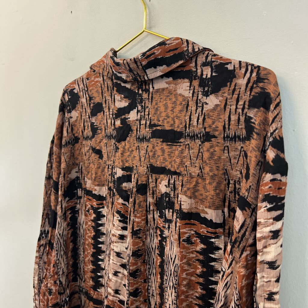 Vici Brown/ Black Print Long Sleeve Button Down Top Large