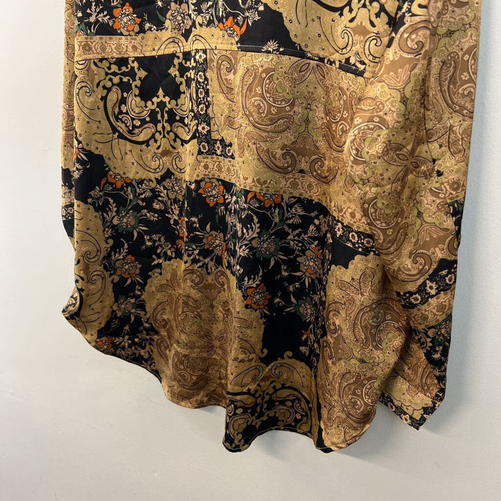 Acoa Black/ Gold Silky Print Long Sleeve Button Down Top Medium