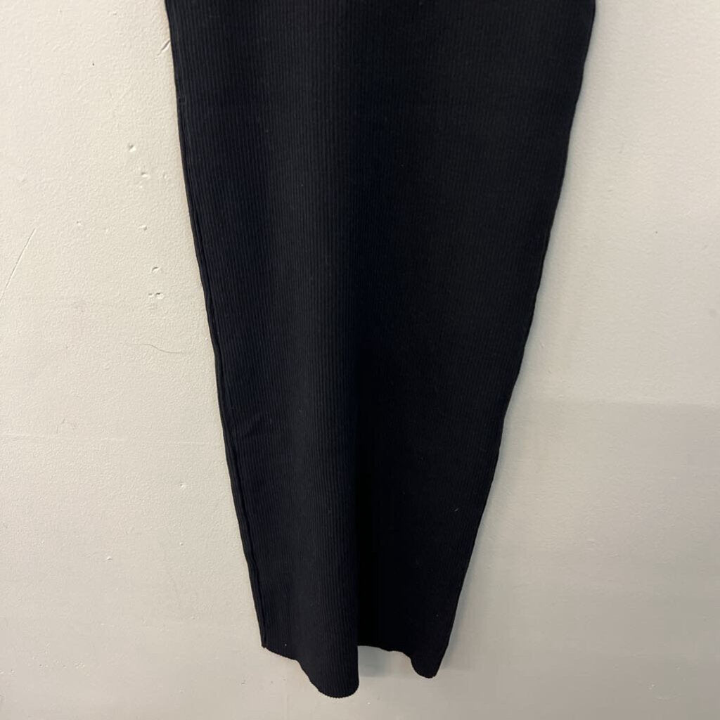 The Work Shop Black Ribbed Fitted Short Sleeve Maxi Dress Large
