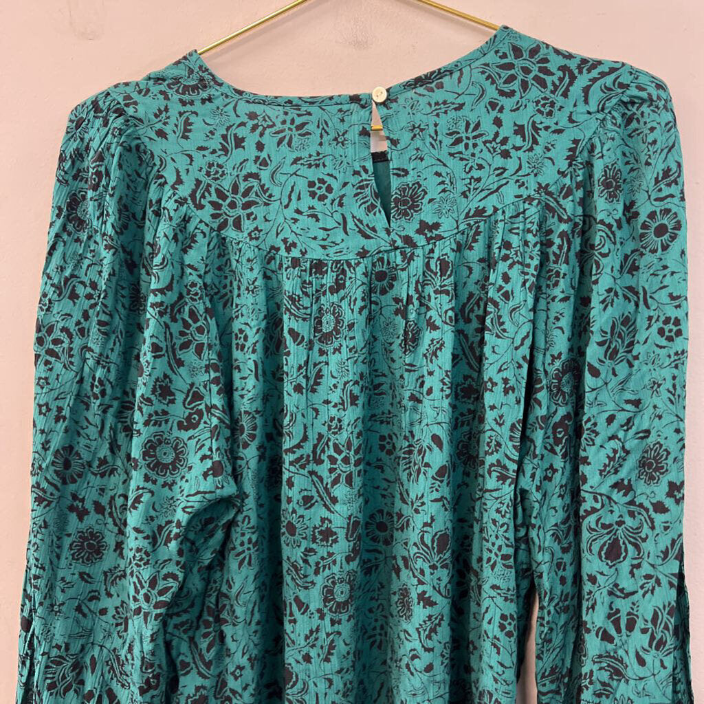 Knox Rose Green/ Black Print Long Sleeve Top Large