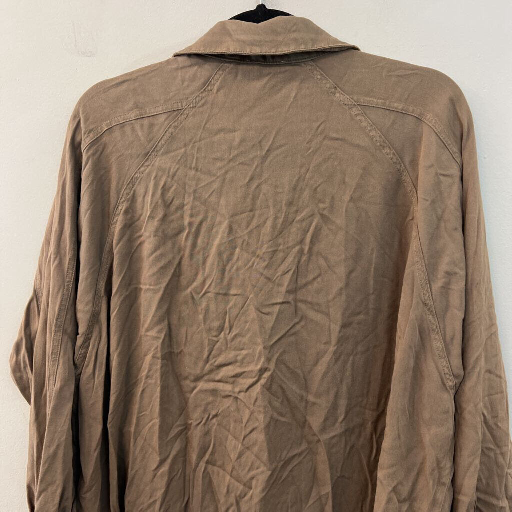 Hem and Thread Olive Long Sleeve Button Down Top Large