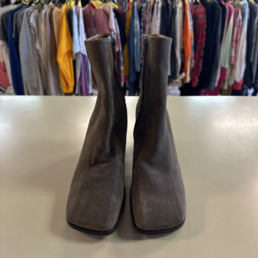 Sam Edelman Grey Suede Square Toe Ankle Boots 9