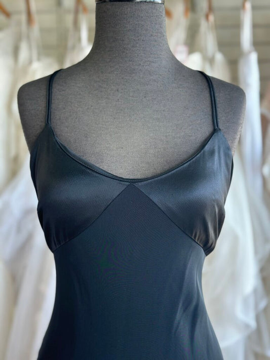 Jones New York Black Silky Top Halter Long Formal Dress 8