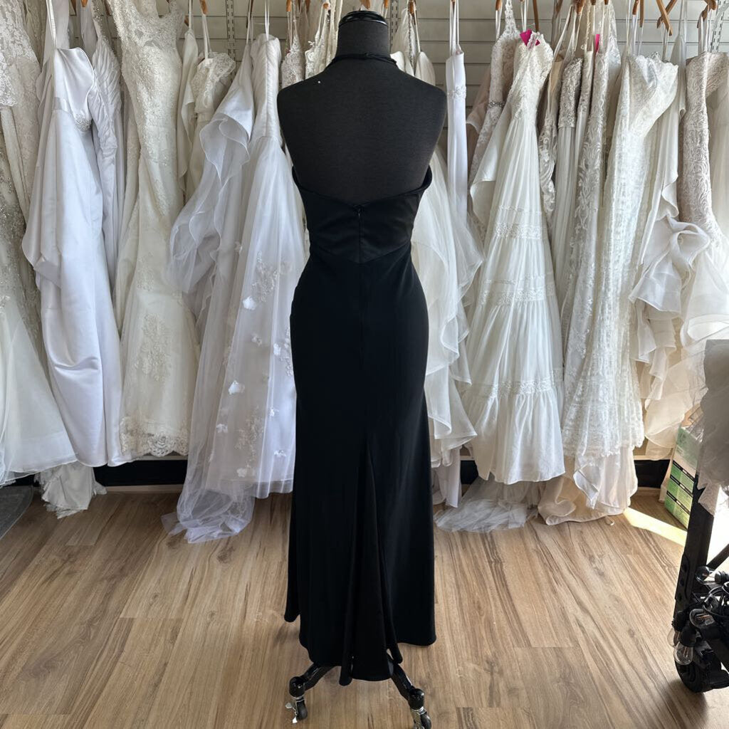Jones New York Black Silky Top Halter Long Formal Dress 8