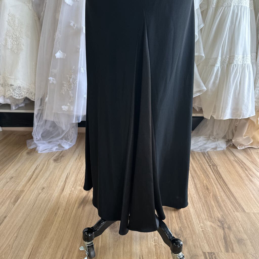 Jones New York Black Silky Top Halter Long Formal Dress 8