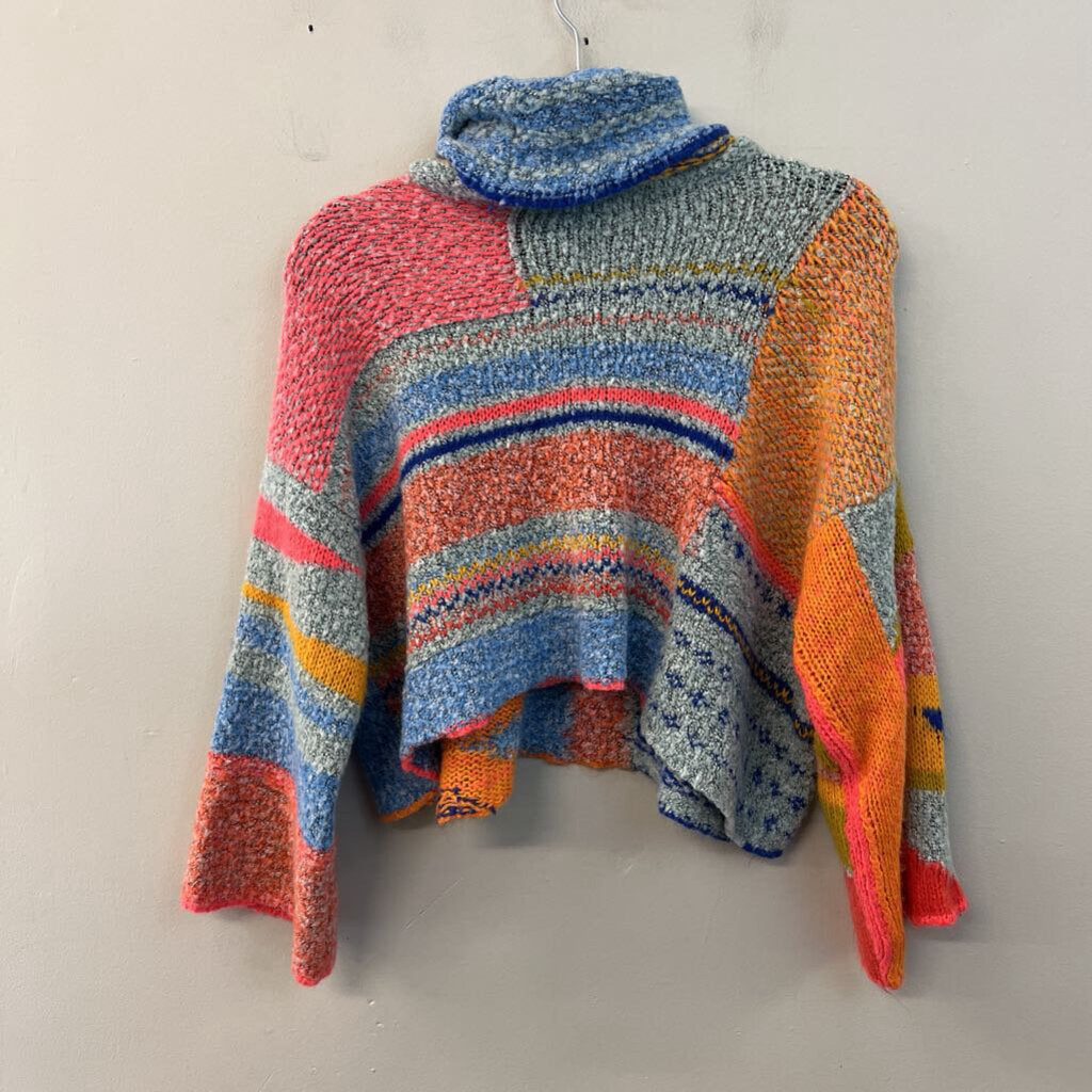 Sincerely Jules Blue/ Multi Bright Knit Print Cropped Turtleneck Sweater Small