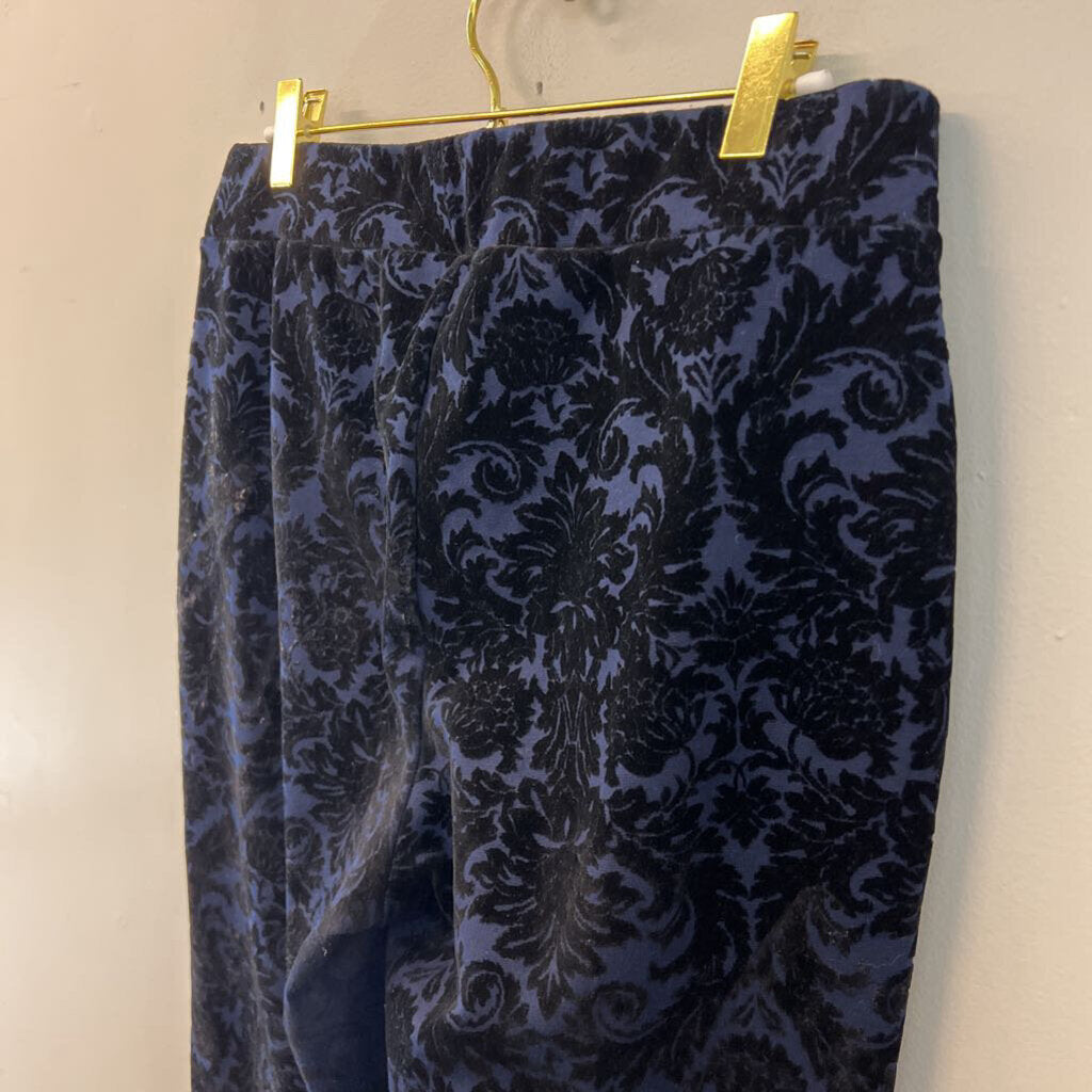 Roz and Ali Blue/ Black Velvet Print Pull On Pants Medium