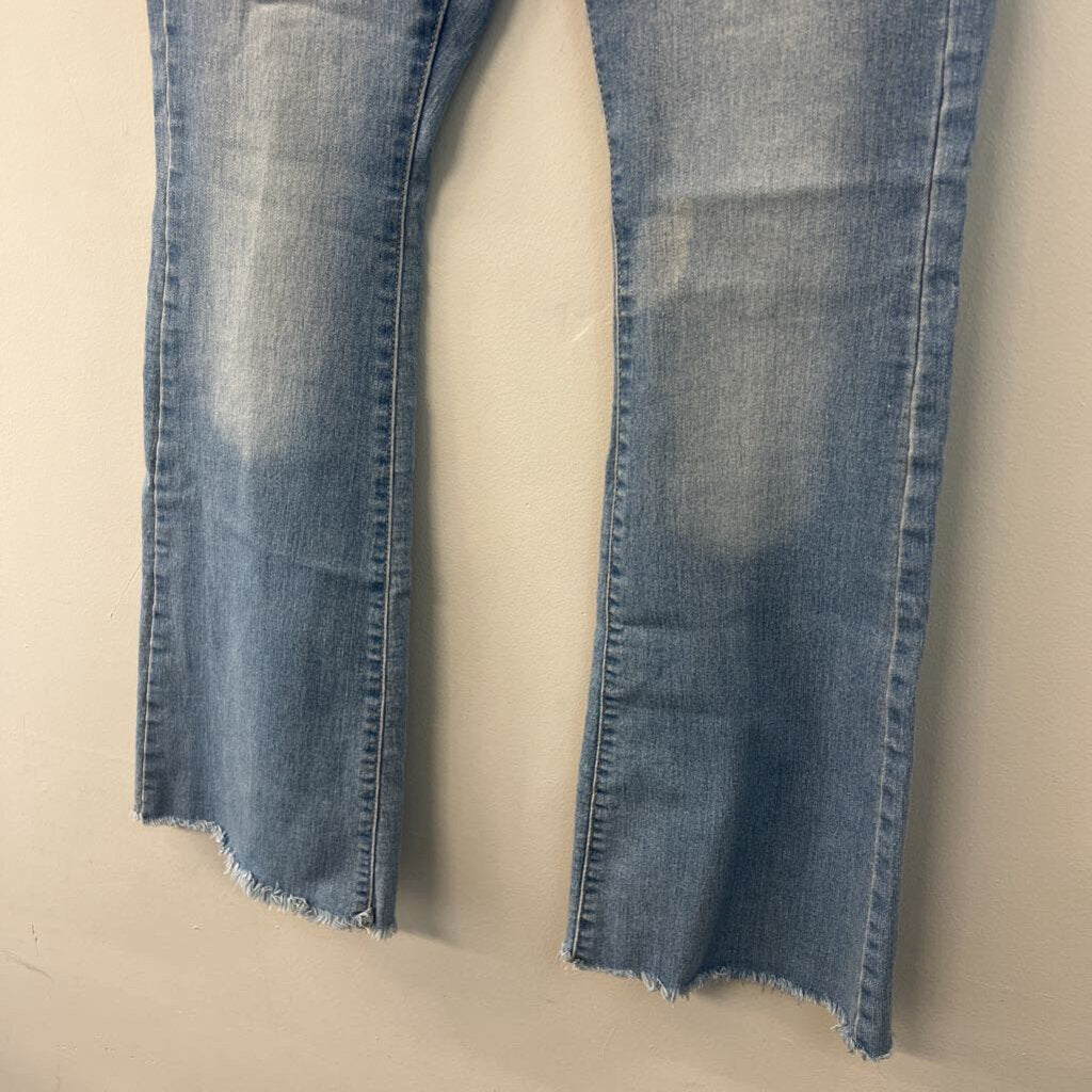 Levi Light Wash 726 Flare Jeans 27