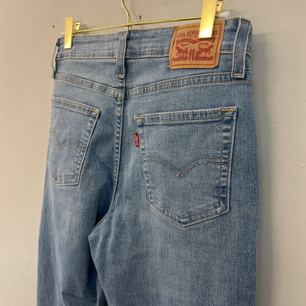 Levi Light Wash 726 Flare Jeans 27