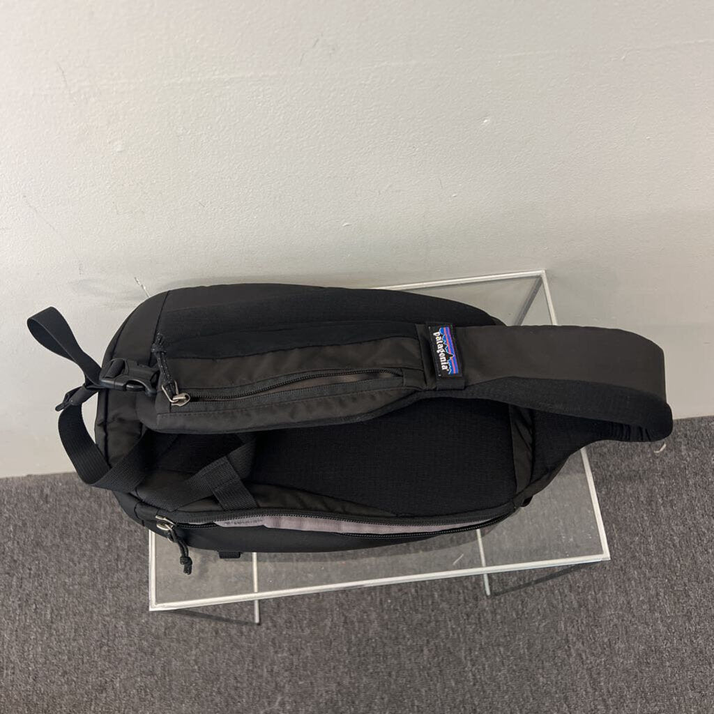 Patagonia Black Atom Sling Bag