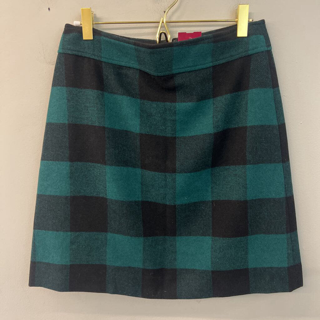 J Crew Green/ Black Plaid Skirt 2