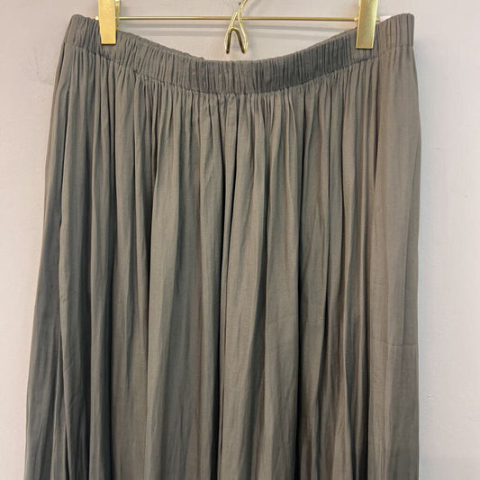 Kori Green Silky Maxi Skirt Large