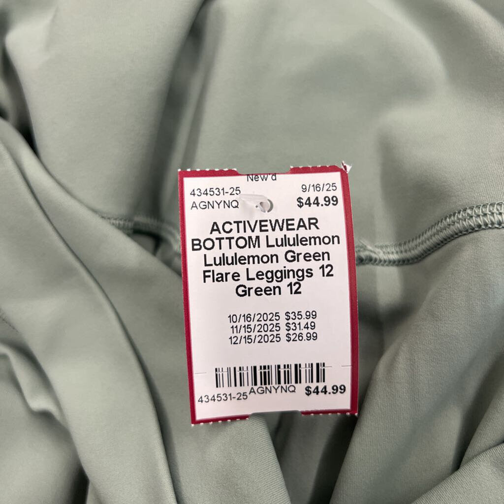 Lululemon Green Flare Leggings 12