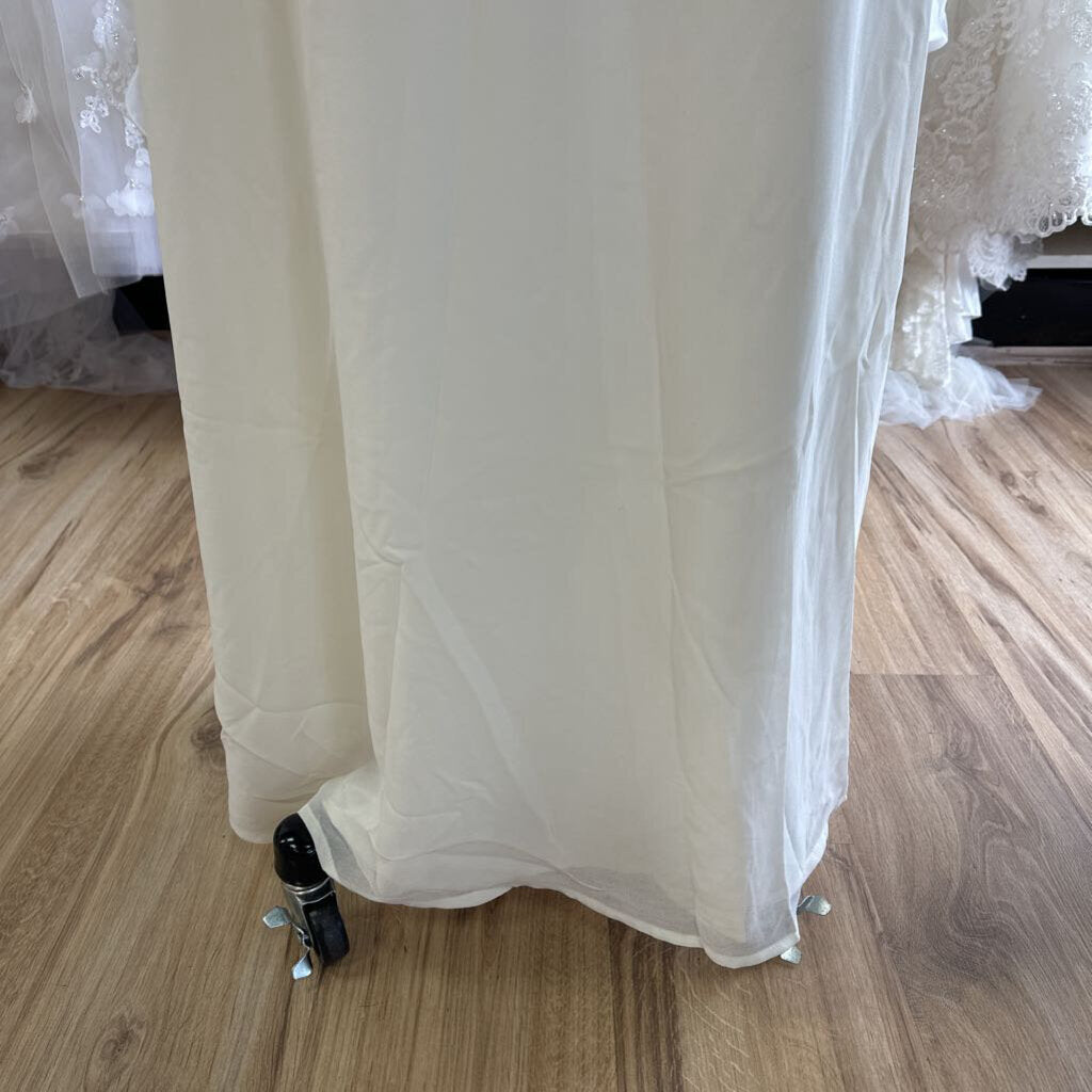 Mod Cloth Ivory Flounce Top Wrap Long Formal Dress Medium