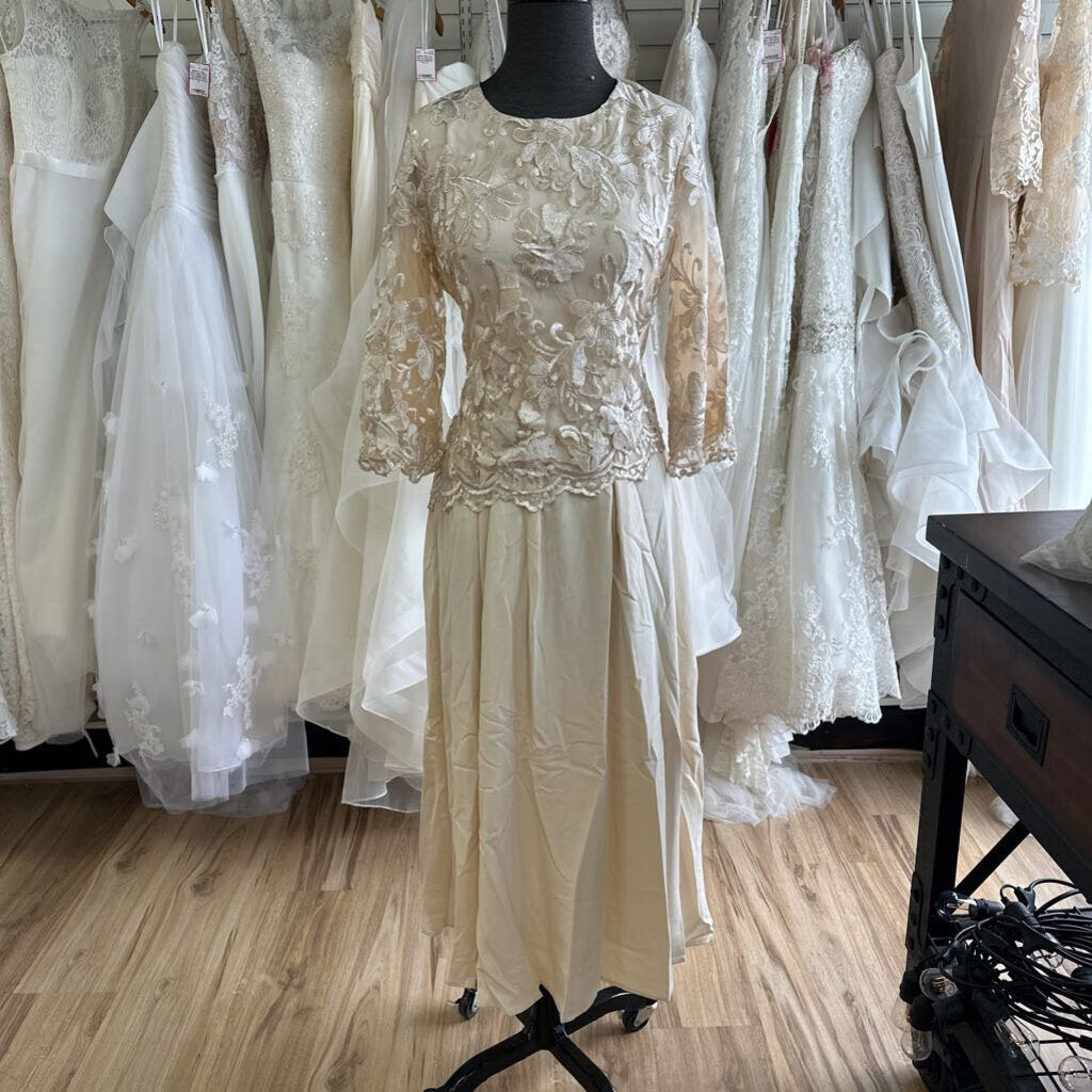 MSGLAMOR Light Gold Lace Long Sleeve Top Long Formal Dress Medium