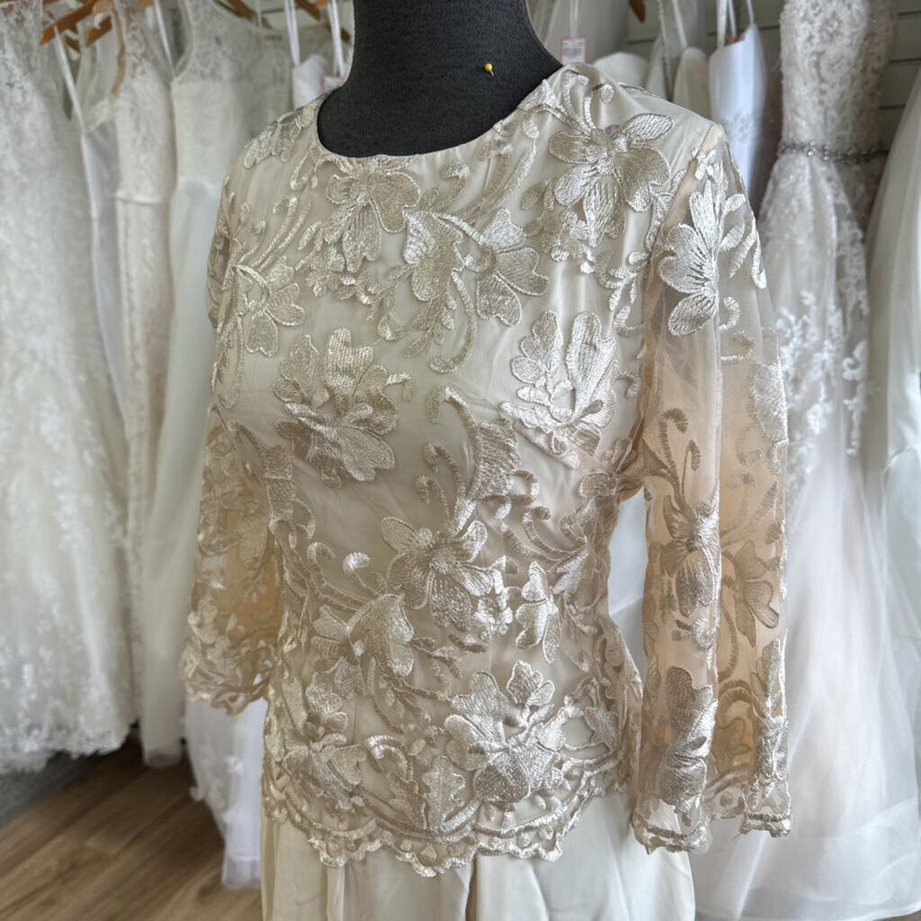 MSGLAMOR Light Gold Lace Long Sleeve Top Long Formal Dress Medium
