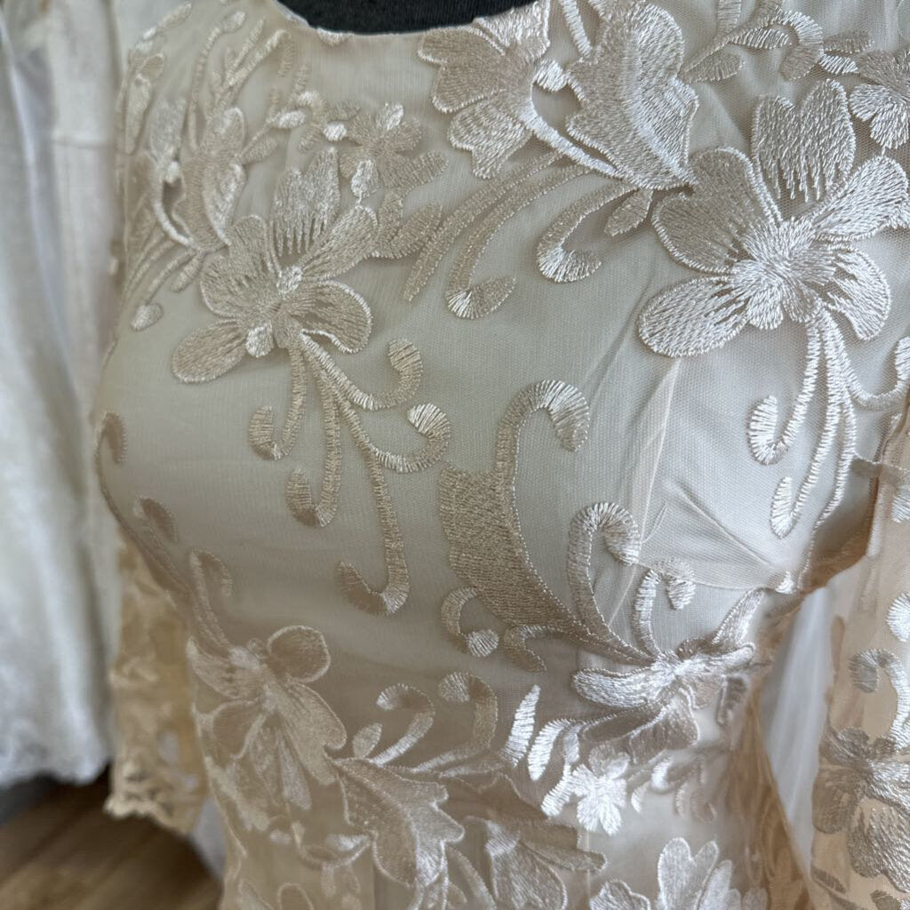 ShallWe Light Gold Lace Long Sleeve Top Long Formal Dress Small