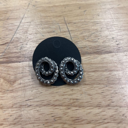 Silver Swirl Stud Earrings