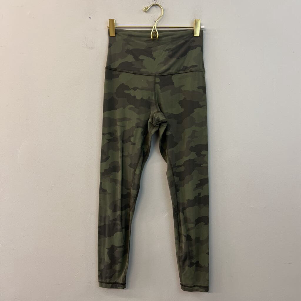 Lululemon Green Camo Print Leggings 4