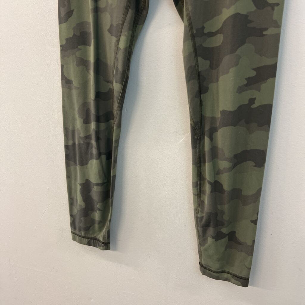 Lululemon Green Camo Print Leggings 4