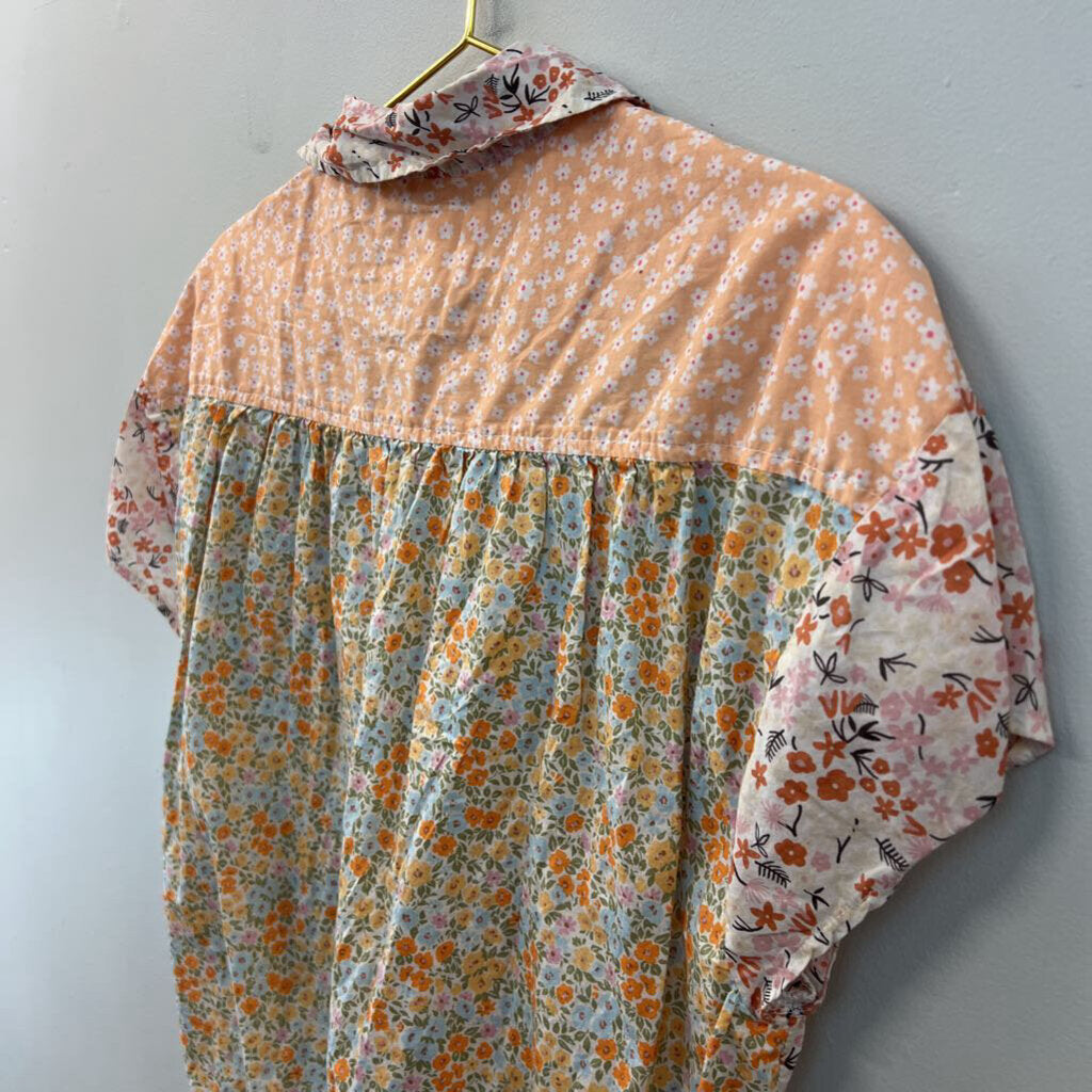 American Eagle Pink Flower Print Short Sleeve Button Down Top Medium