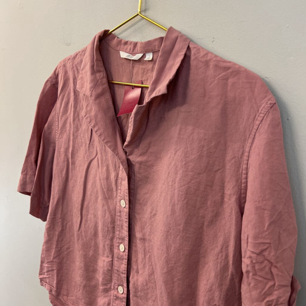 Uniqlo Pink Short Sleeve Button Down Top Small