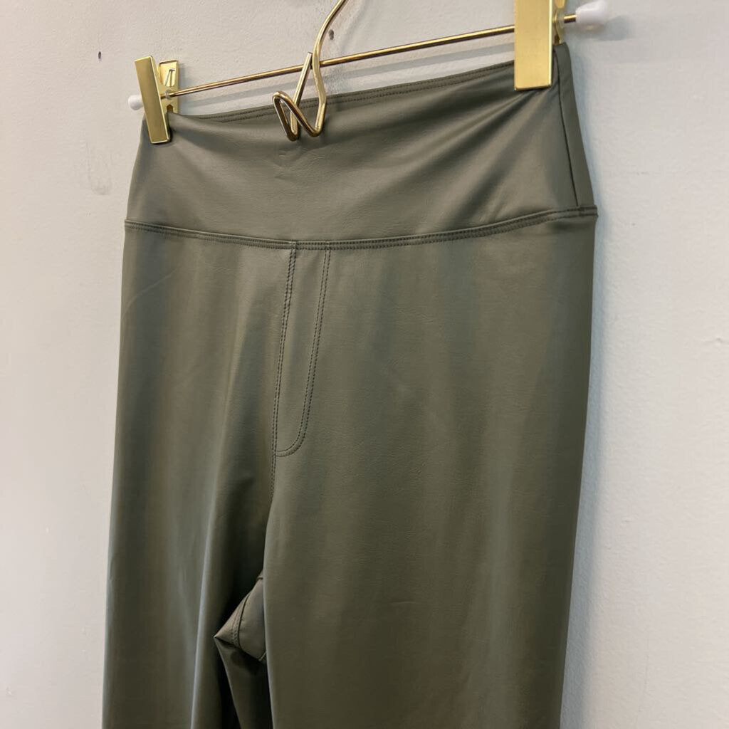 Offline by Aerie Green Faux Leather Leggings Small